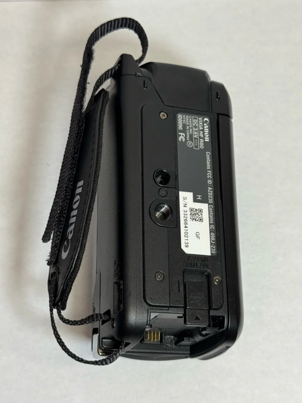 *READ DESC* Canon VIXIA HF R80 Full HD 1080p 60fps MP4 16GB Flash Camcorder 32x - Picture 7 of 13